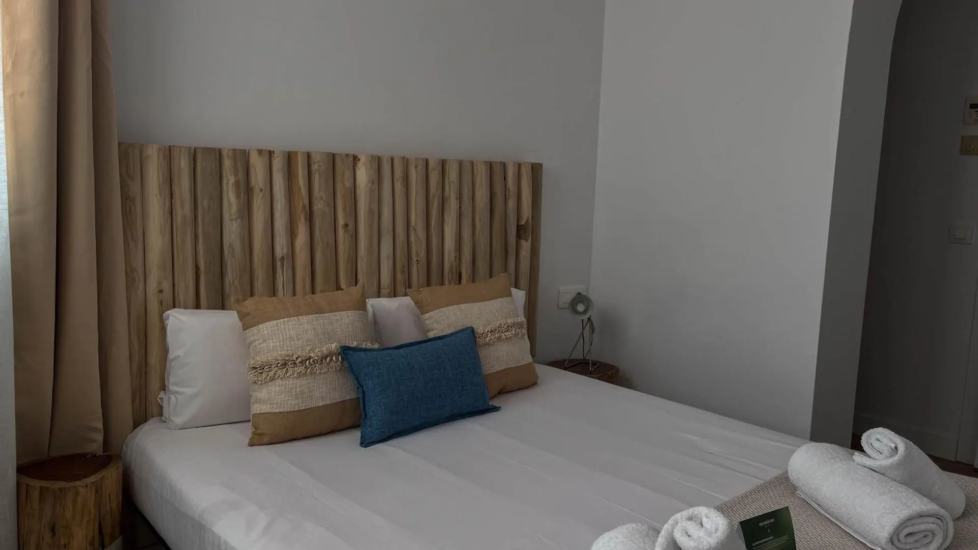 Hostal Ambos Mundos Barcelona 3*,  Španělsko