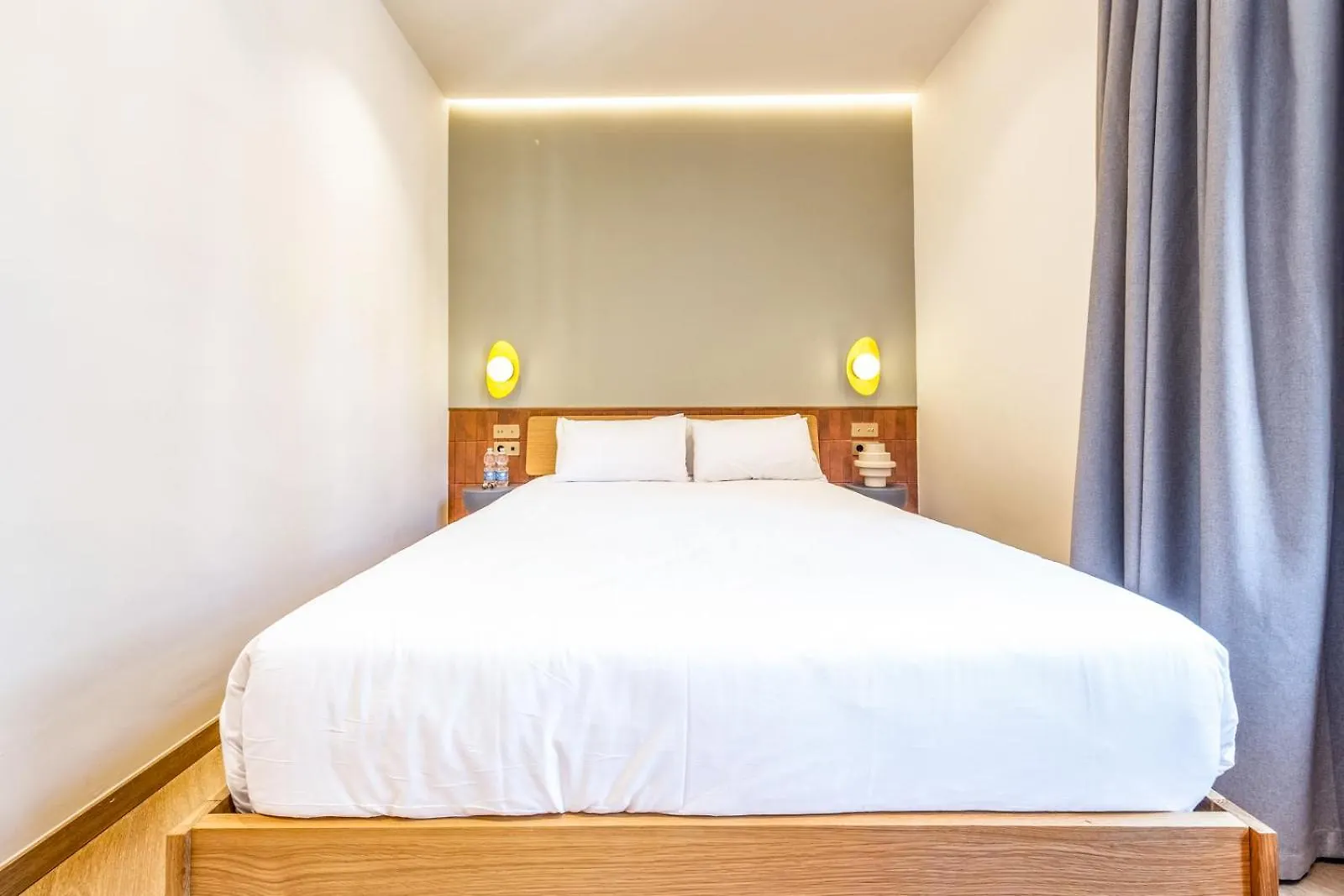 Hostal Ambos Mundos Barcelona 3*,  Španělsko