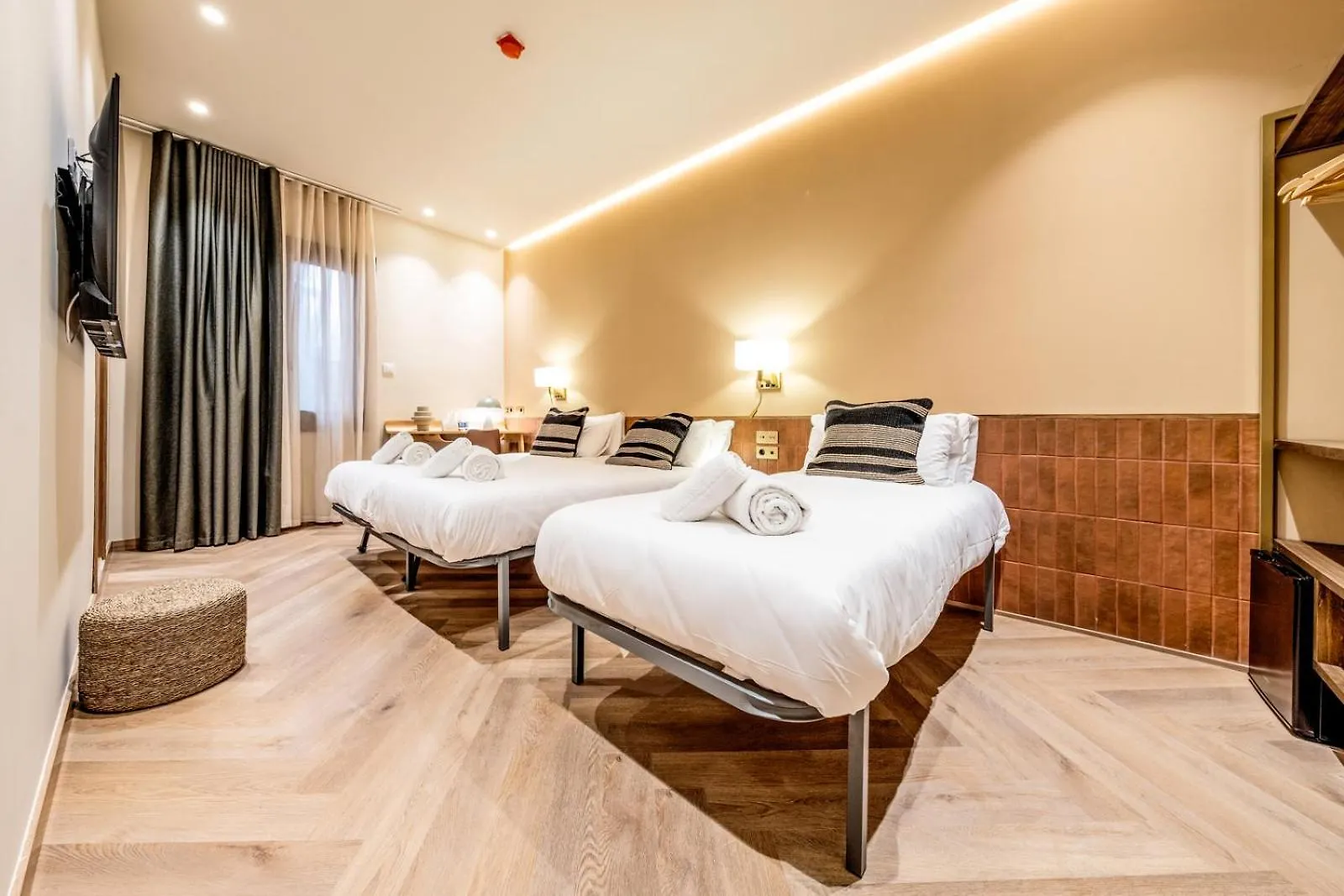 Hostal Ambos Mundos Barcelona 3*,  Španělsko