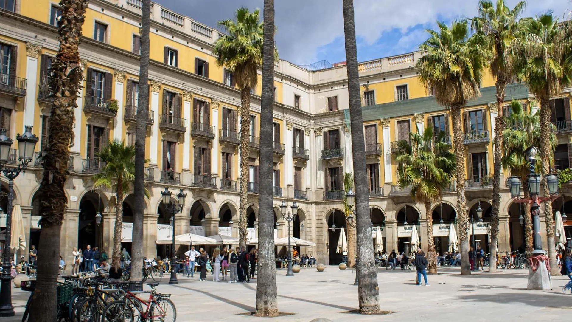 Hostal Ambos Mundos Barcellona Hotel