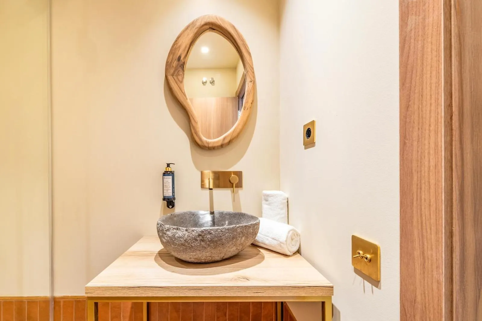 Hostal Ambos Mundos Barcellona 3*,